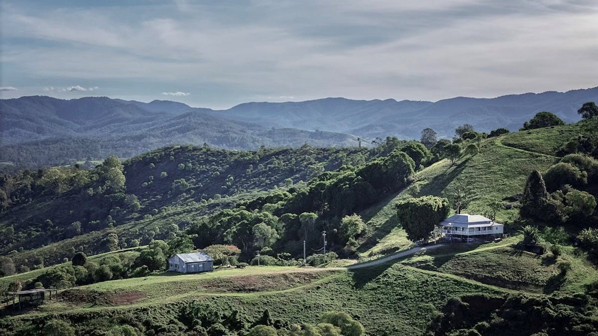 farm stay near brisbane