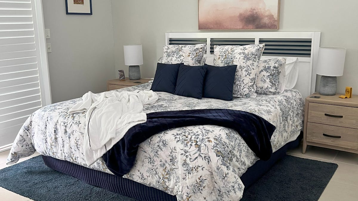 Bottlebrush Bedroom