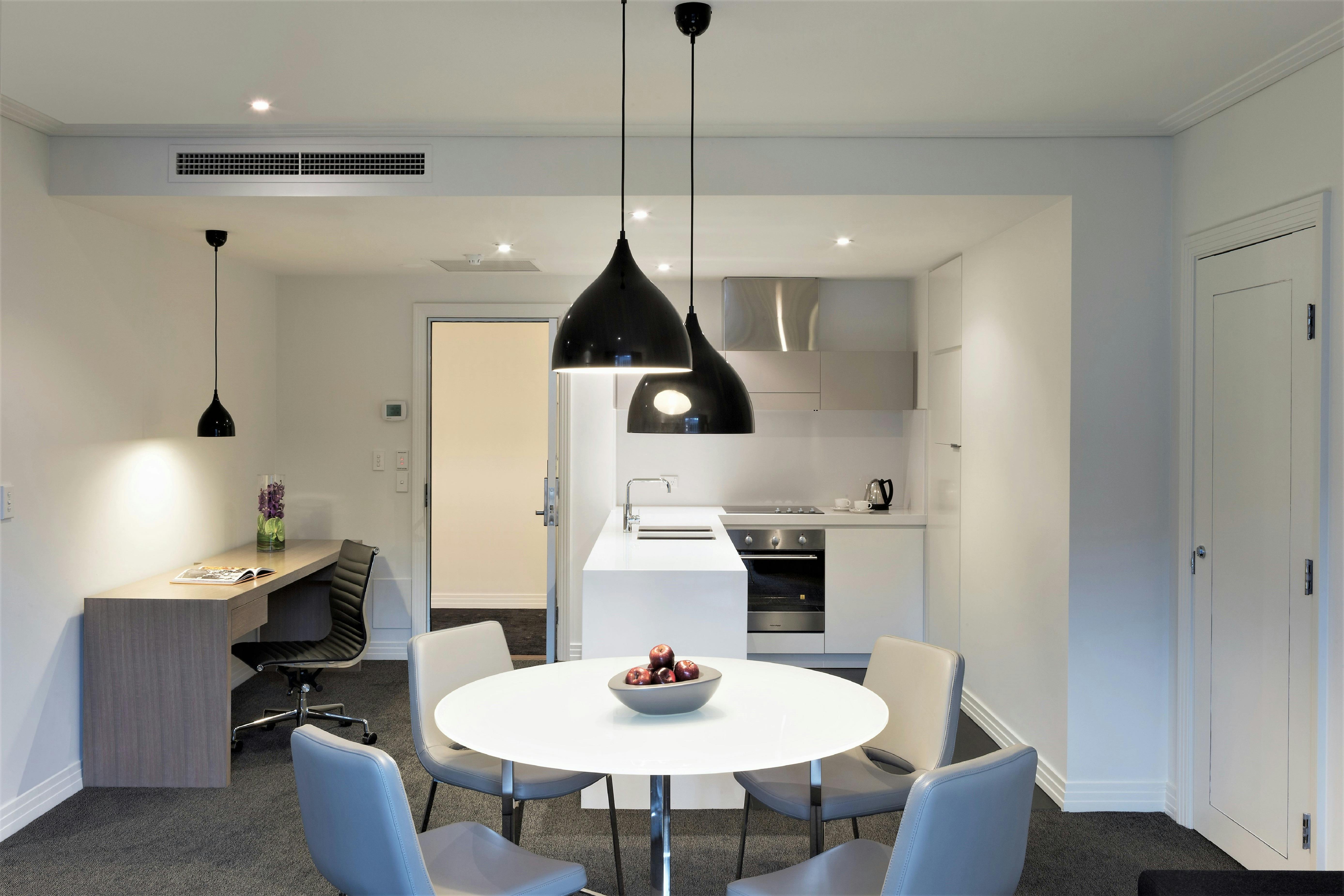 One Bedroom Apartment with Kitchenette