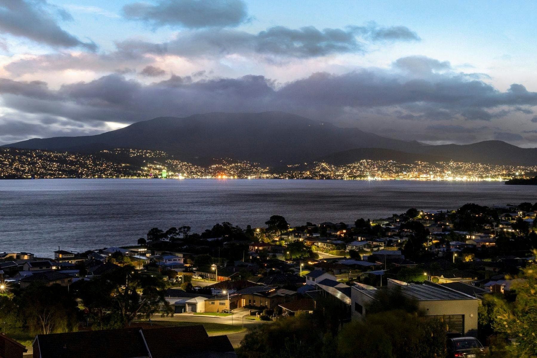 Stayinhobart