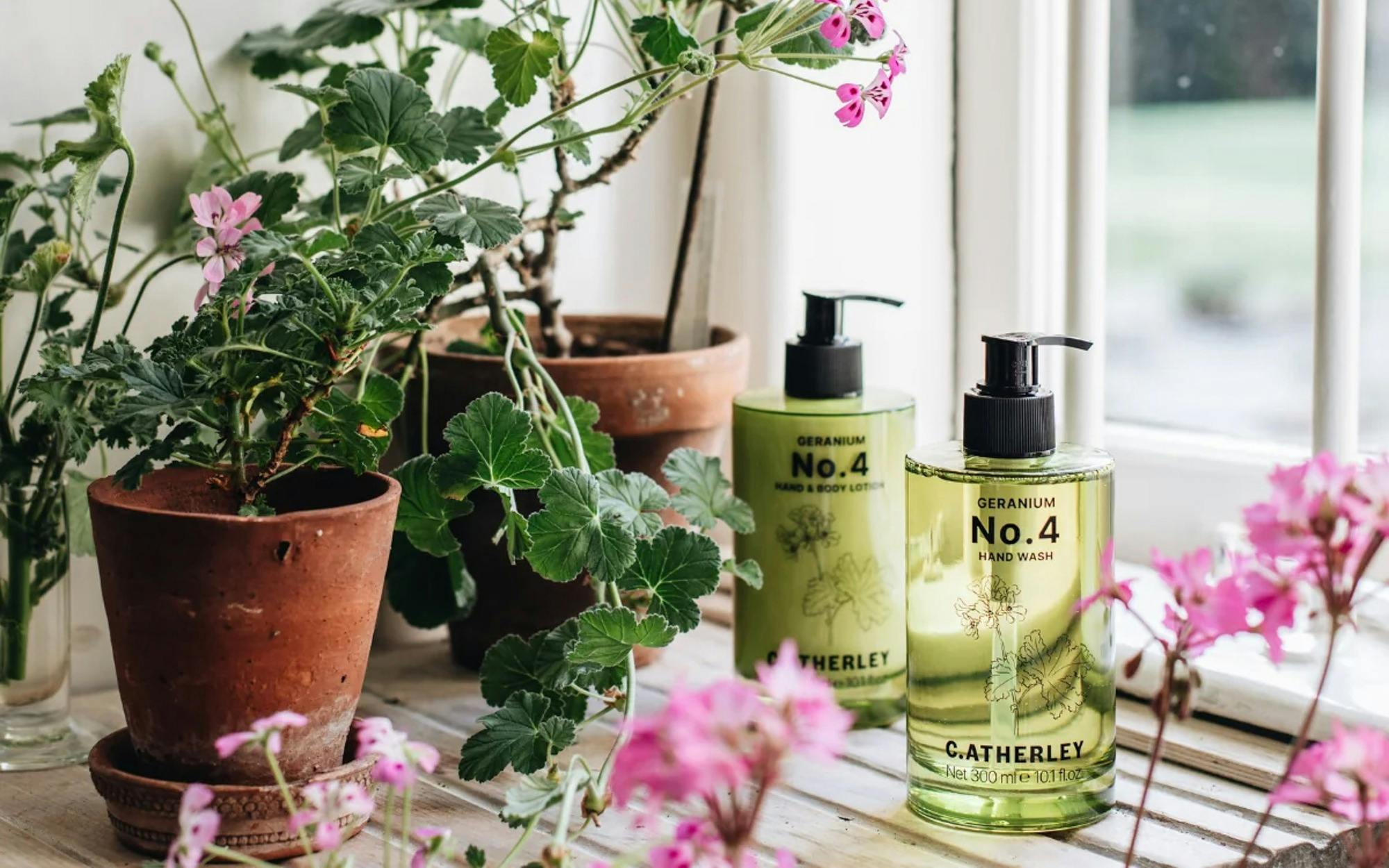 Geranium scented hand wash