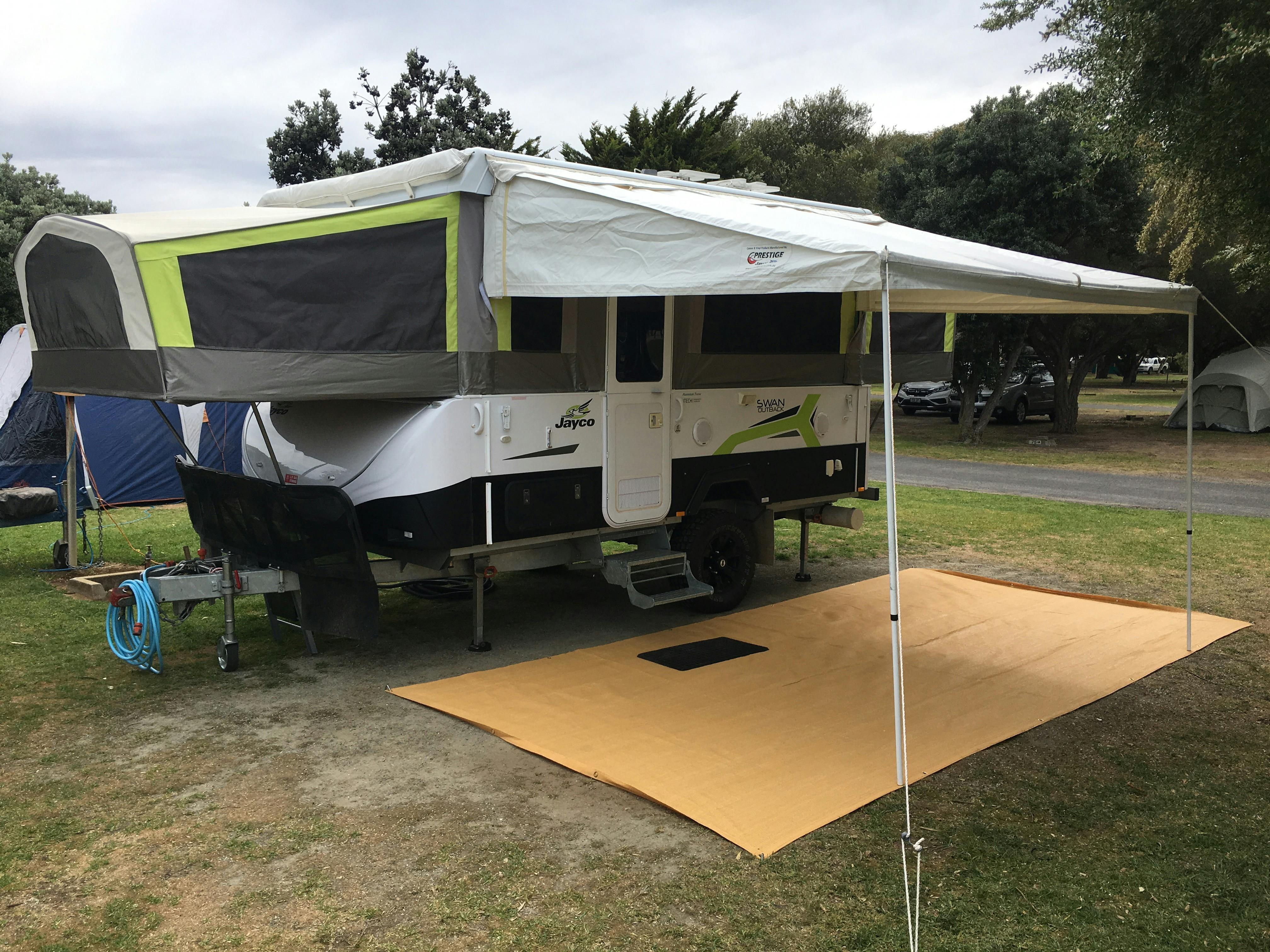 Jayco Swan setup awning