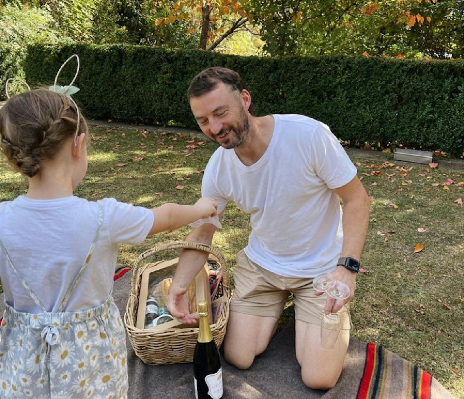 Easter Egg Hunt and Picnics Under The Oak Tree
