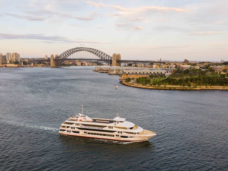 MV Sydney 2000