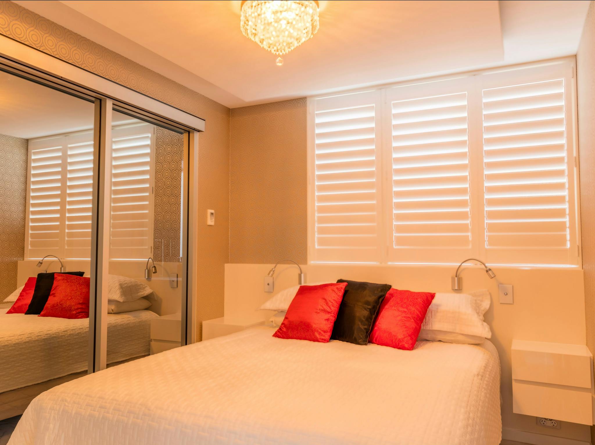 2nd Bedroom - Luxury Apartment 2nd Bedroom - Luxury Apartment