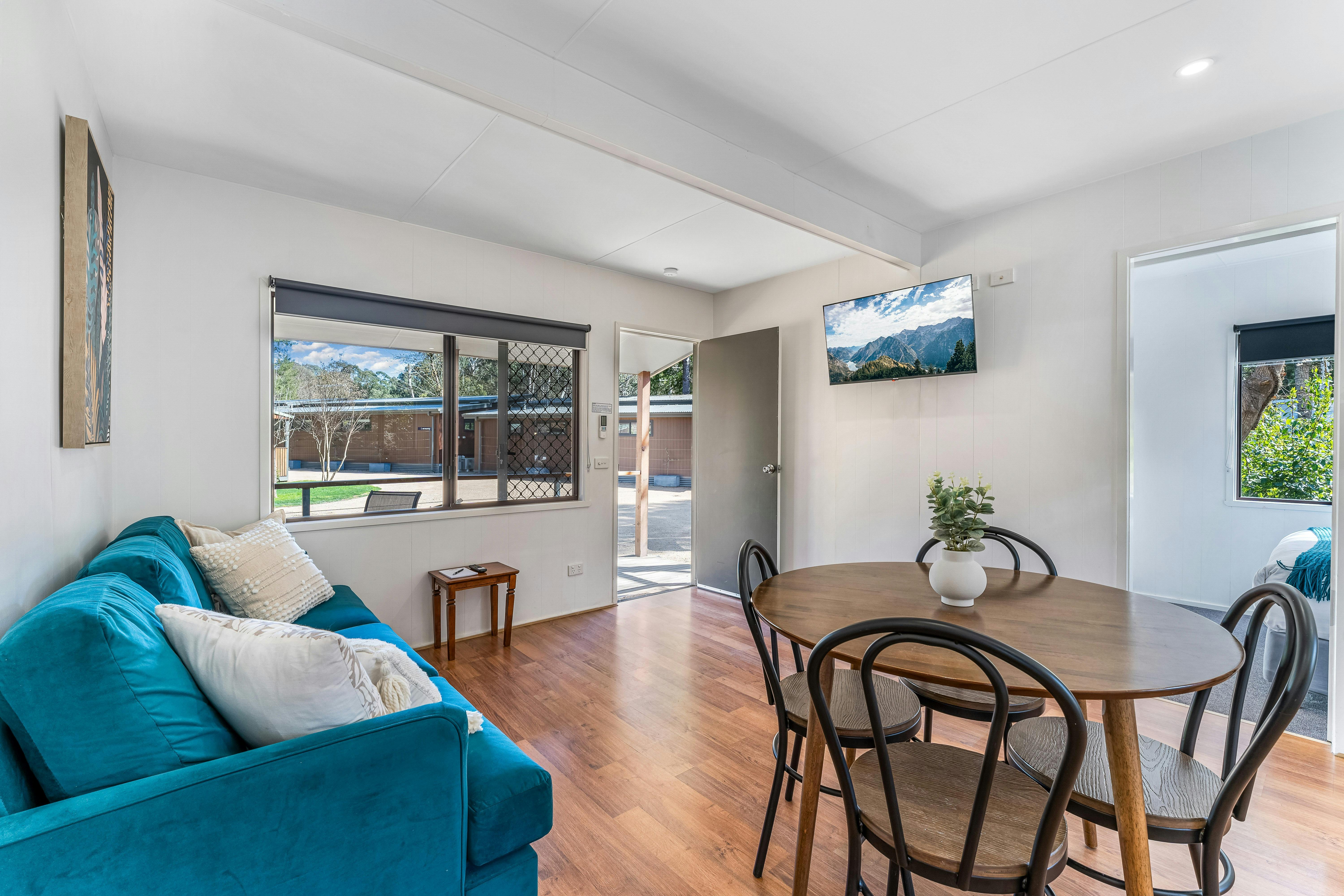 Pet Friendly Two Bedroom Cabin | Tasman Holiday Parks - Bright