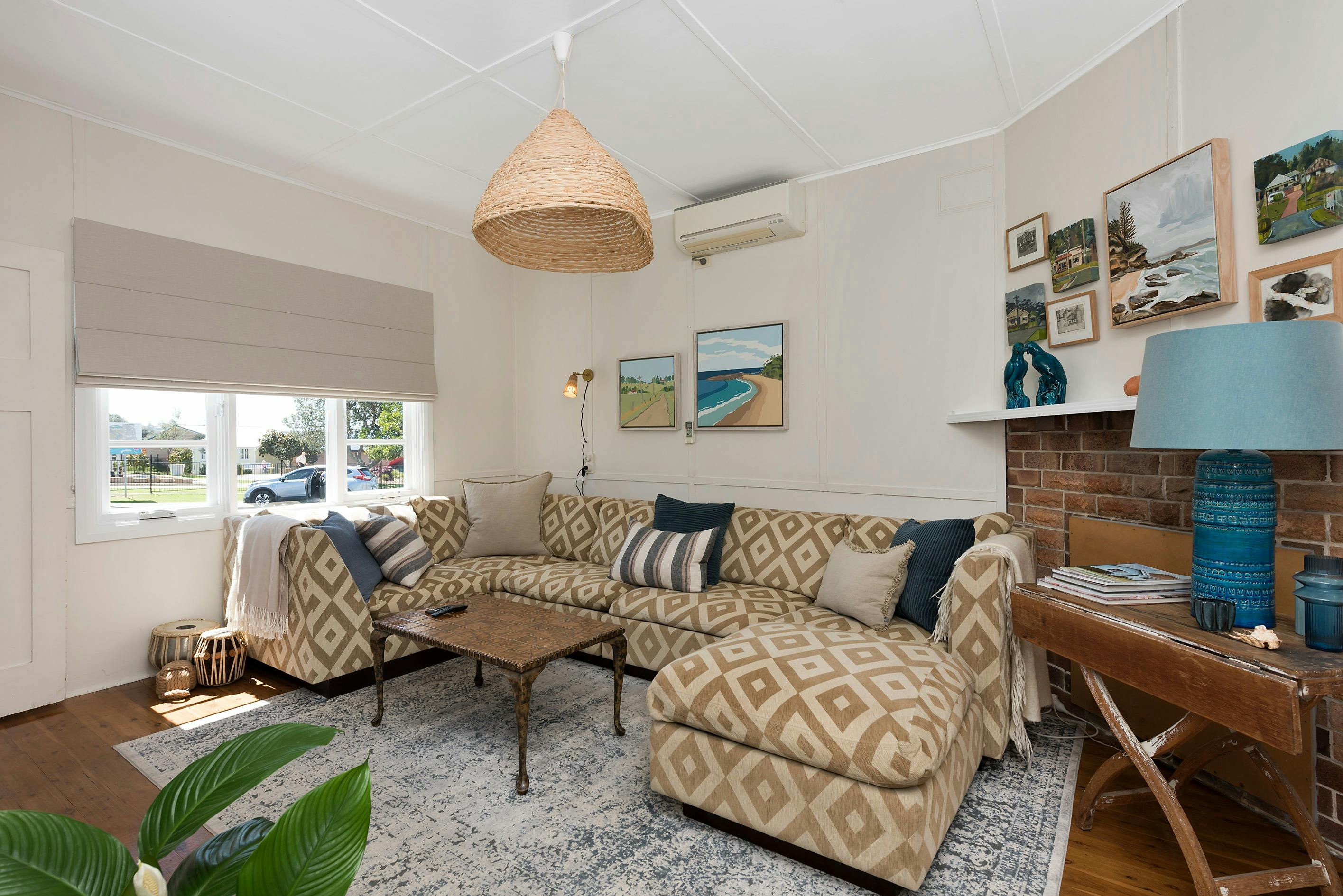 Cottage has open plan living and free access to Nbn