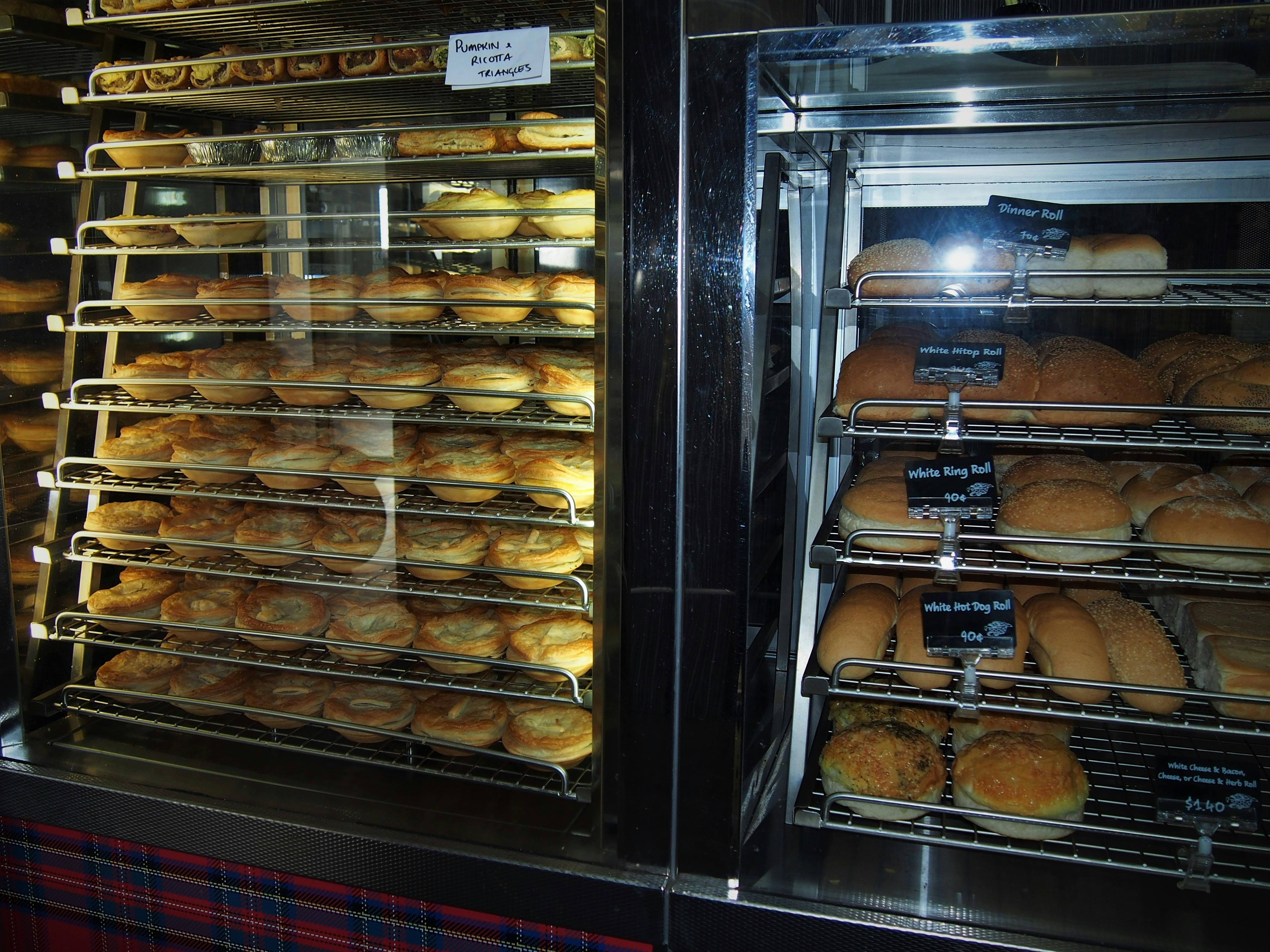 Maclean Hot Bread and Cake kitchen