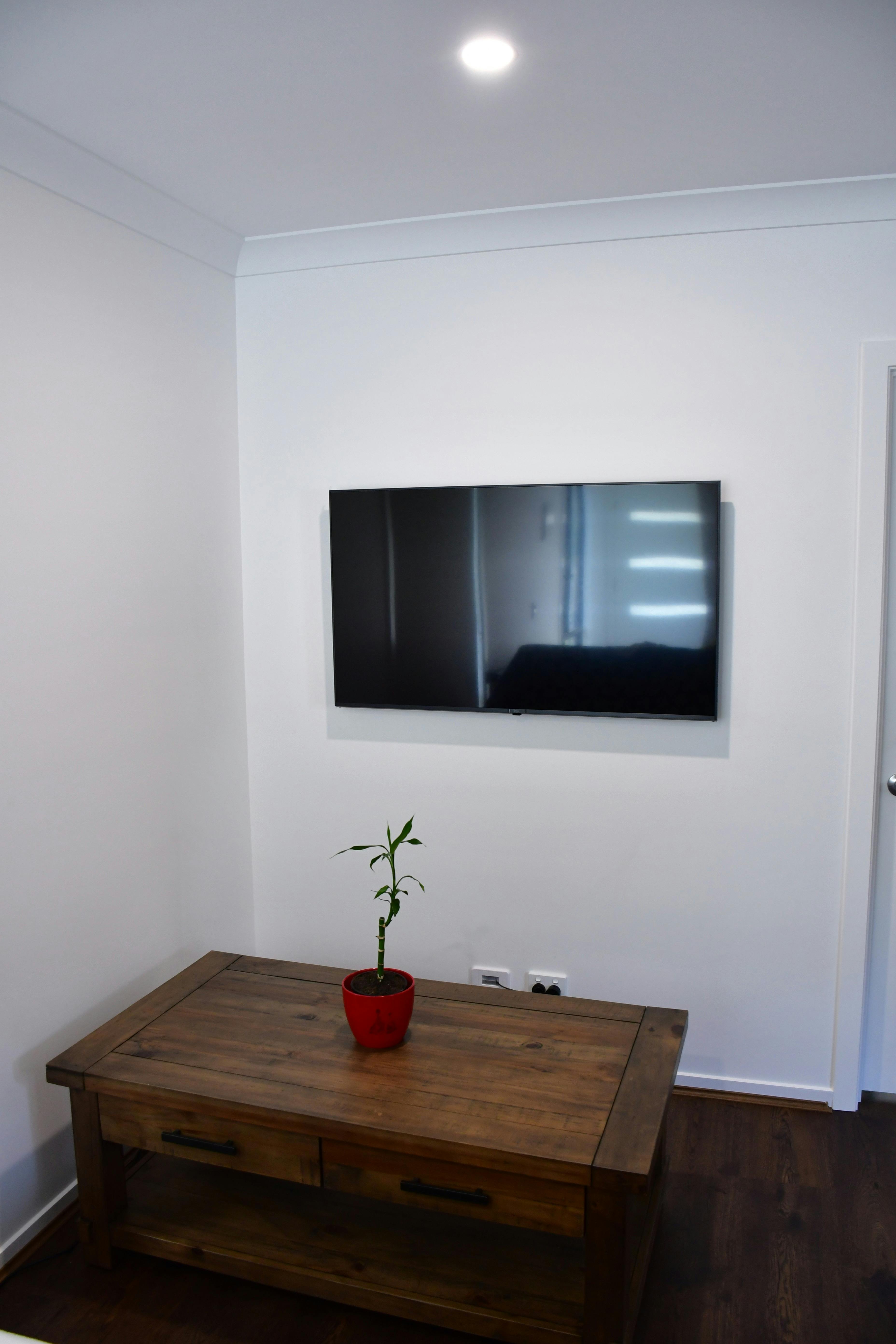 Woodford Serenity Cottage Living Room