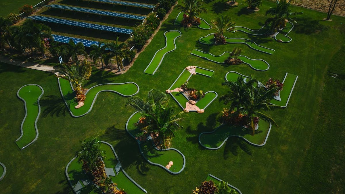 mini golf