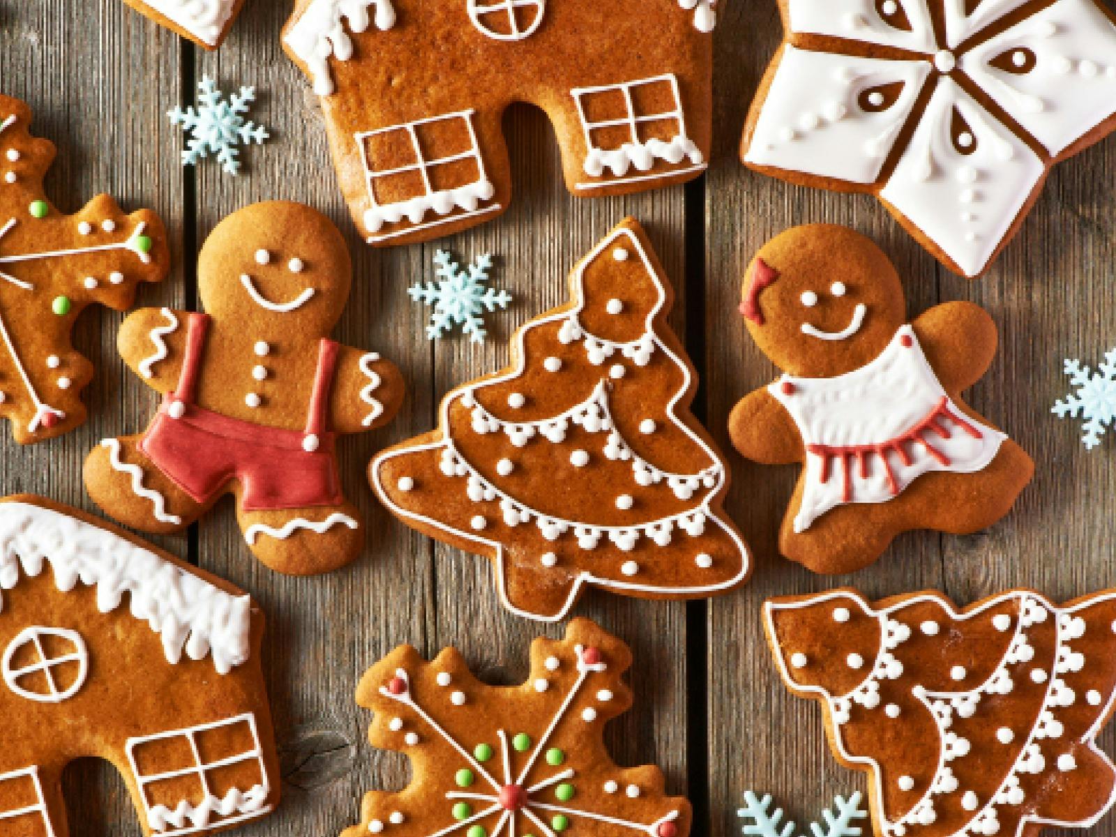 Gingerbread Cookie Decorating