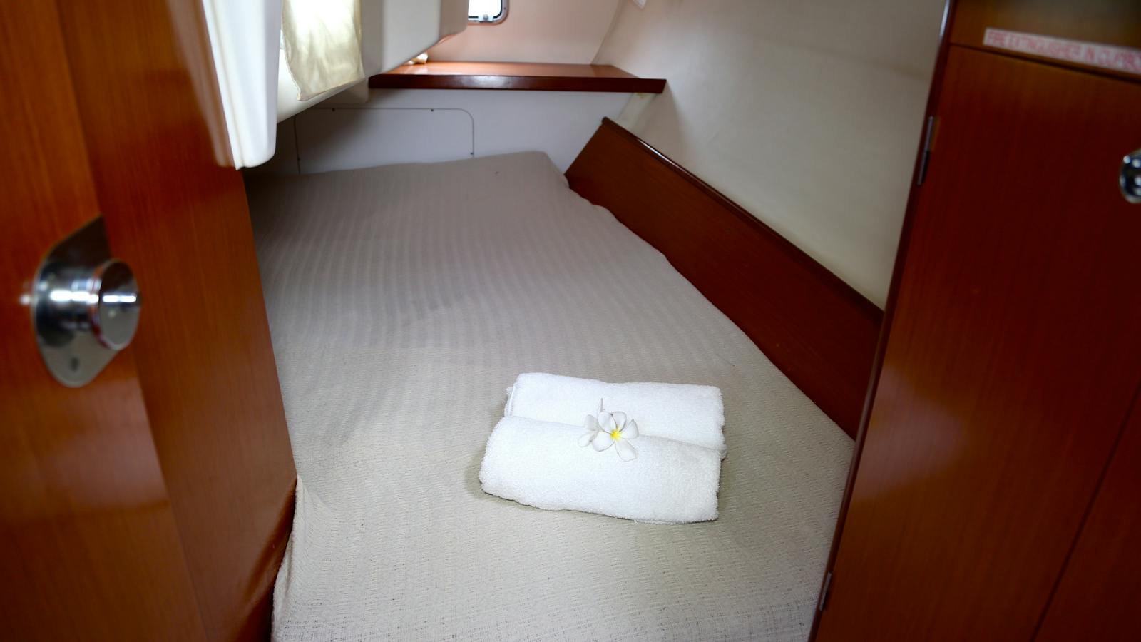 Aft cabin