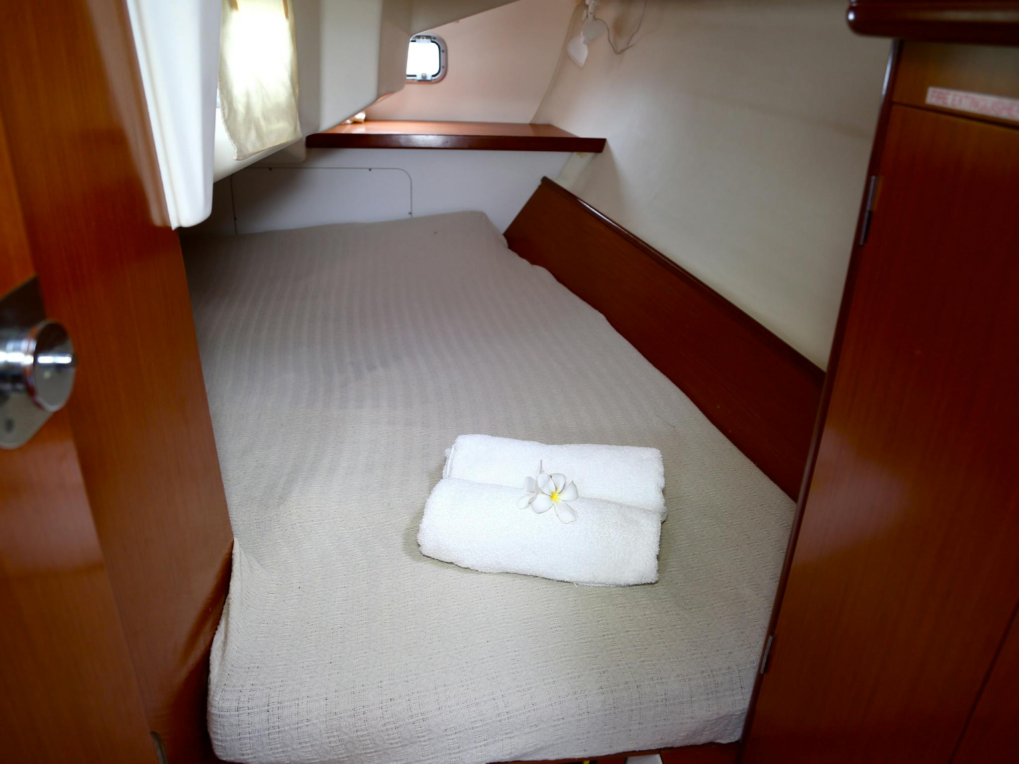 Aft cabin