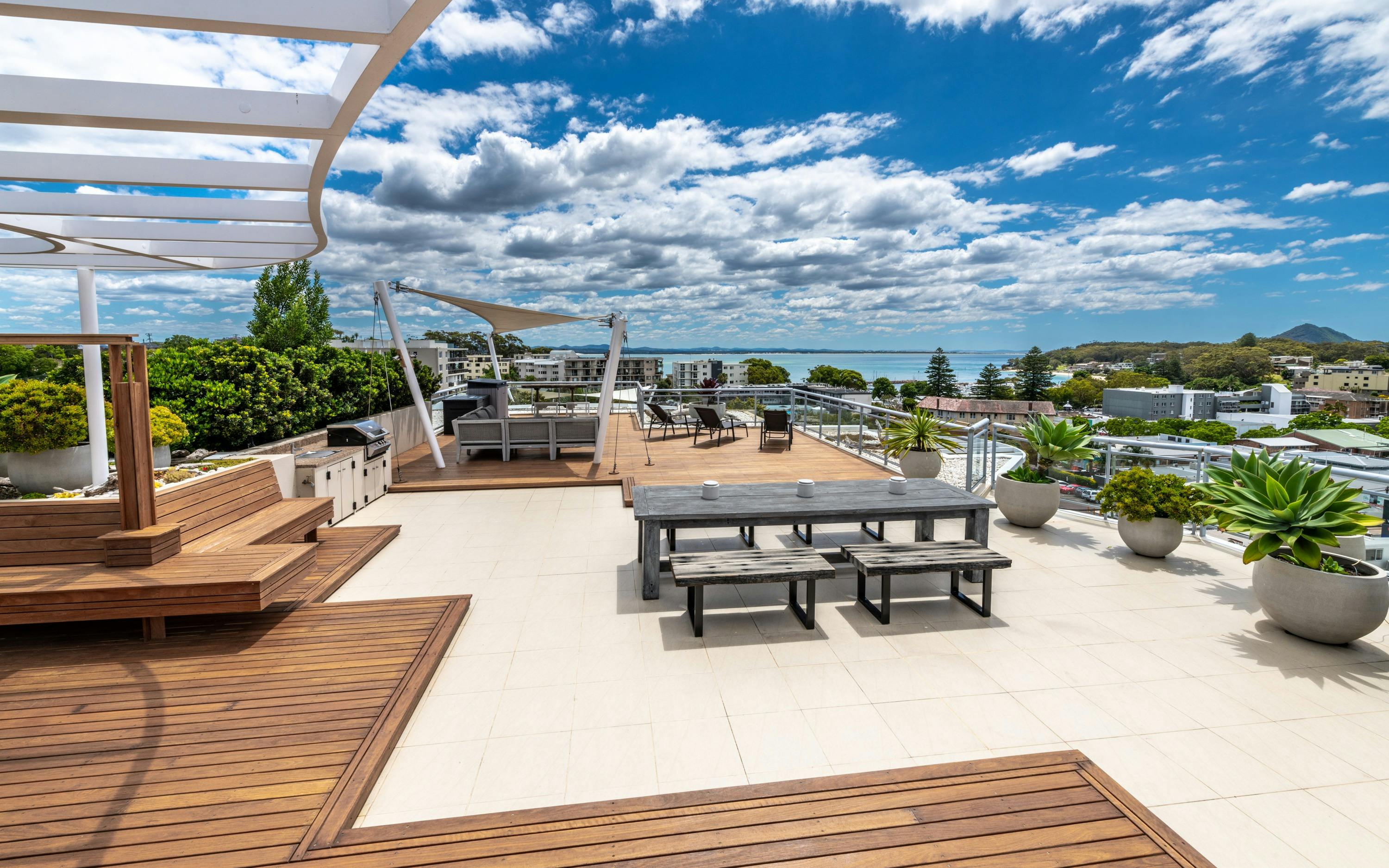 일랑가의 드넓은 야외 공간