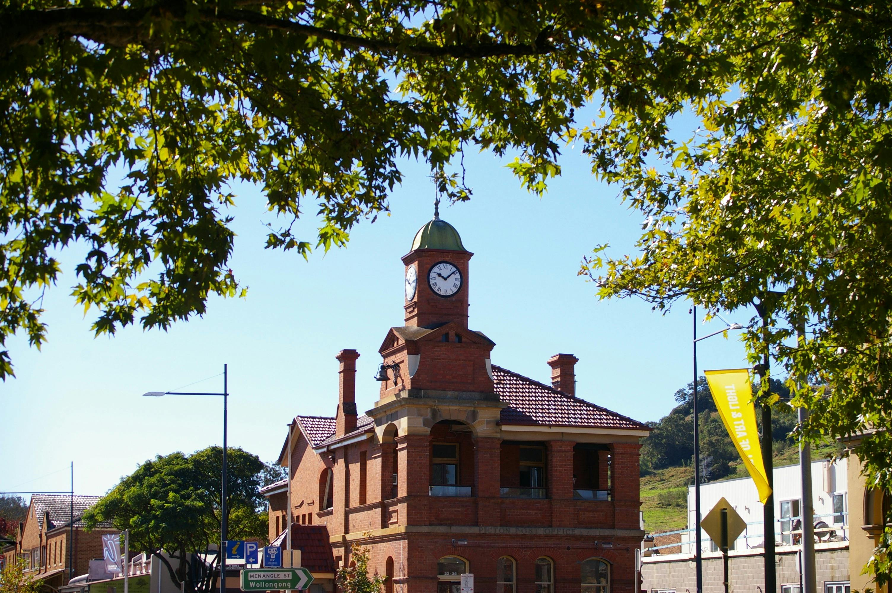 旧ピクトン郵便局