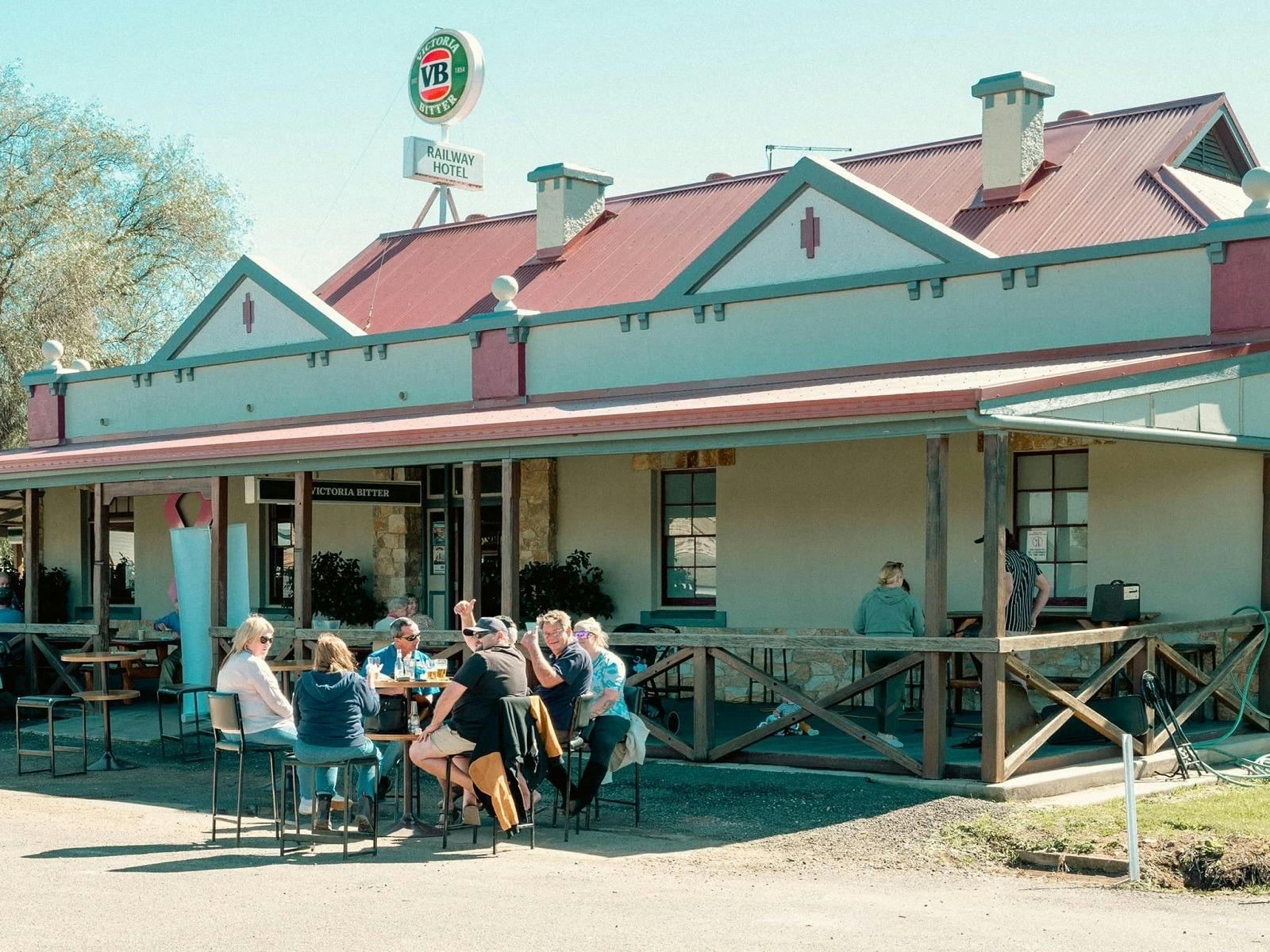 Baan Baa Railway Hotel