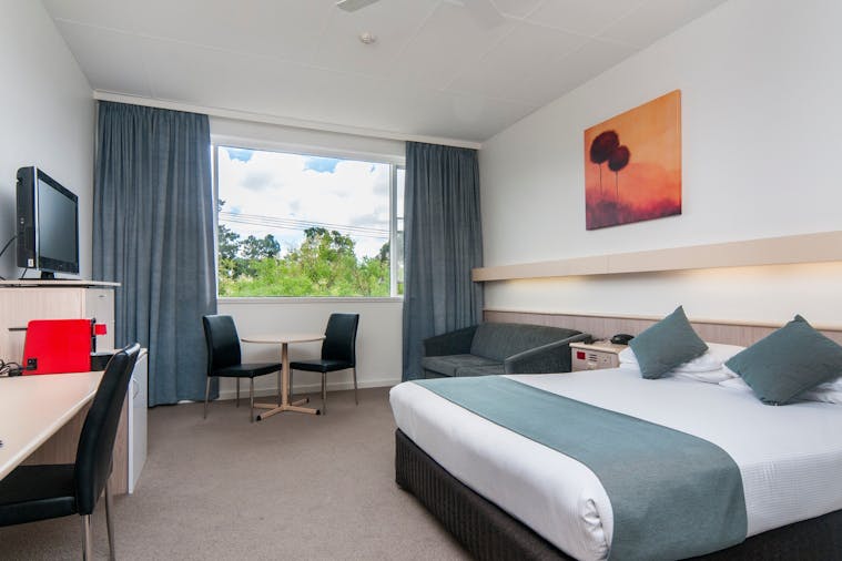Comfort Inn Regal Park