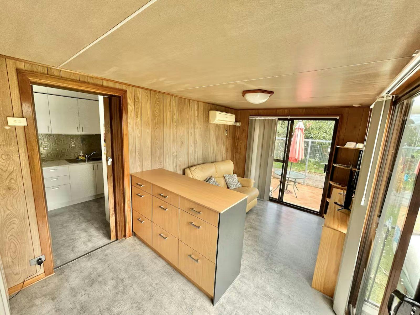 Garden Studio Stay - Airbnb- living area