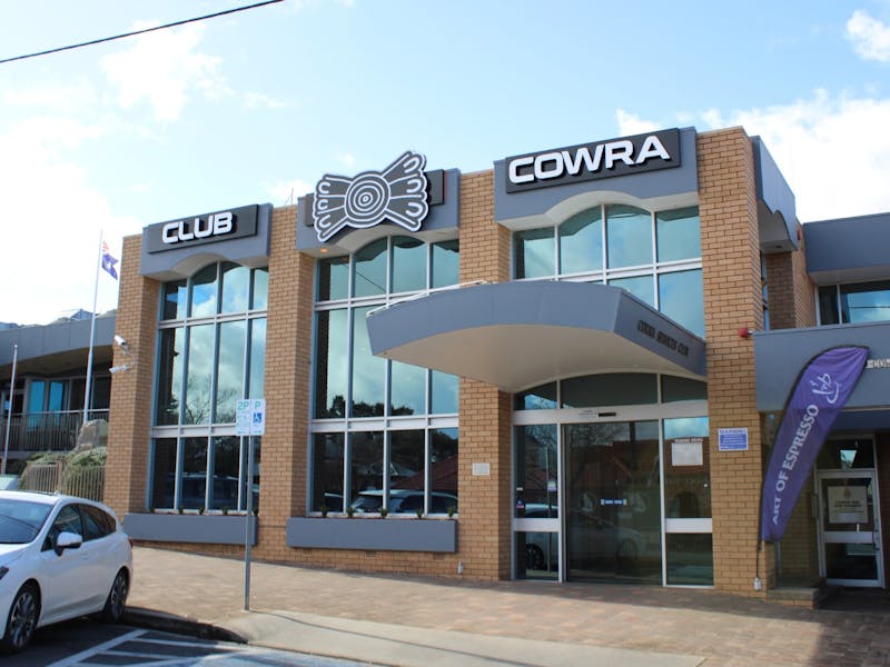 Club Cowra edit1