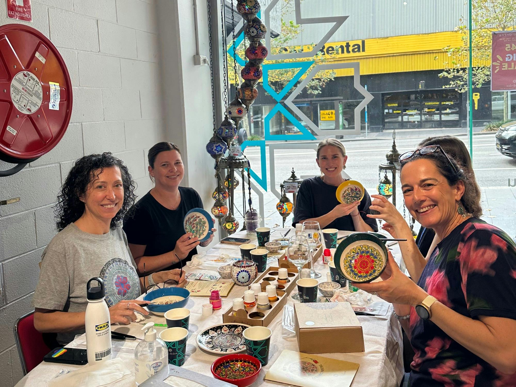 Ceramic Paint and Sip Classes in Melbourne