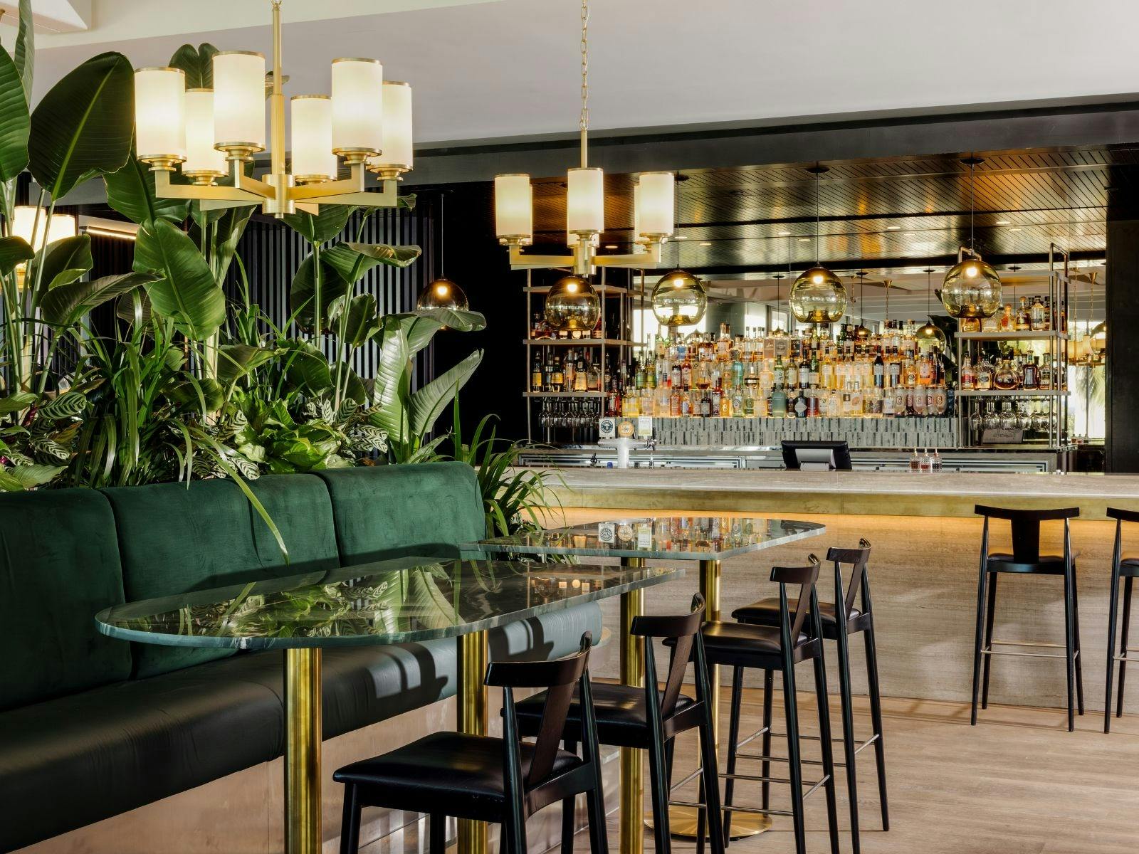 Pearls Bar Pearls Bar