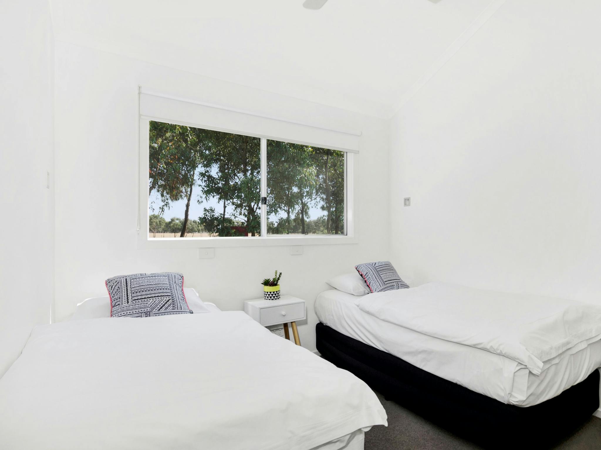 Second bedroom