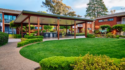 Forrest Hotel and Apartments