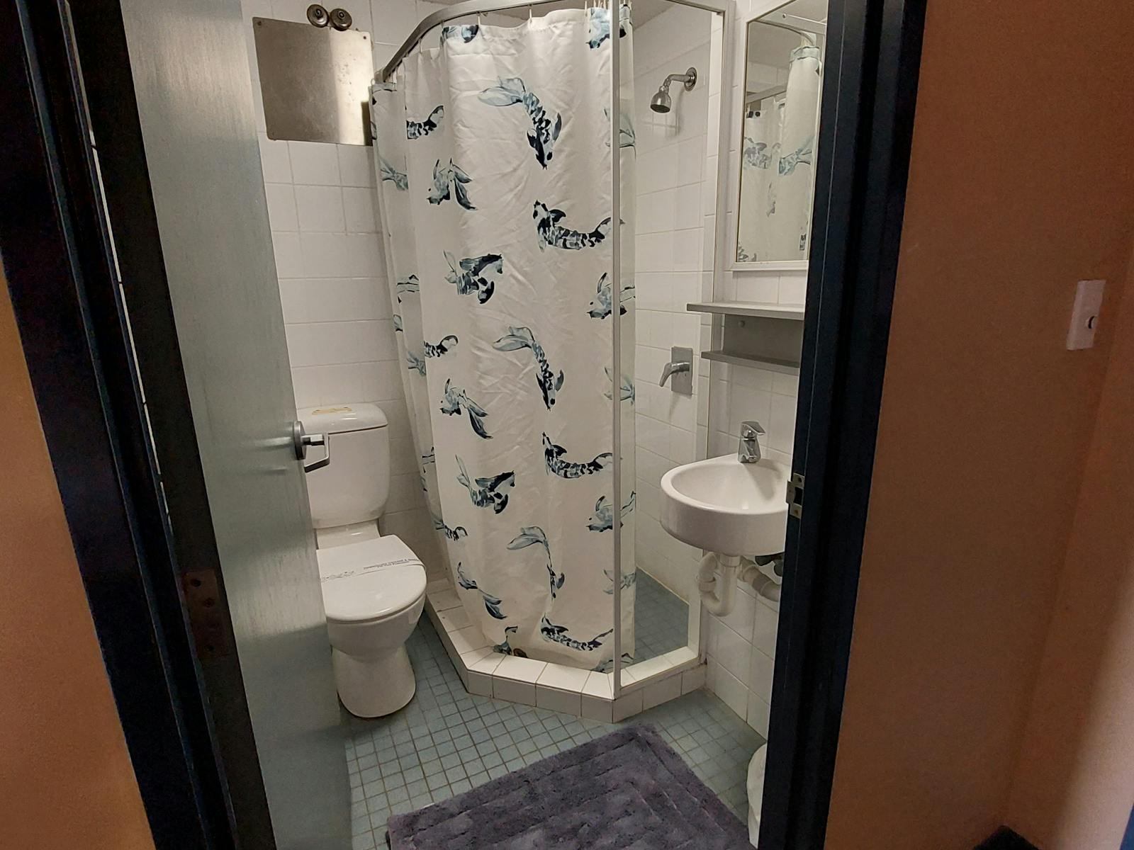 Ensuite