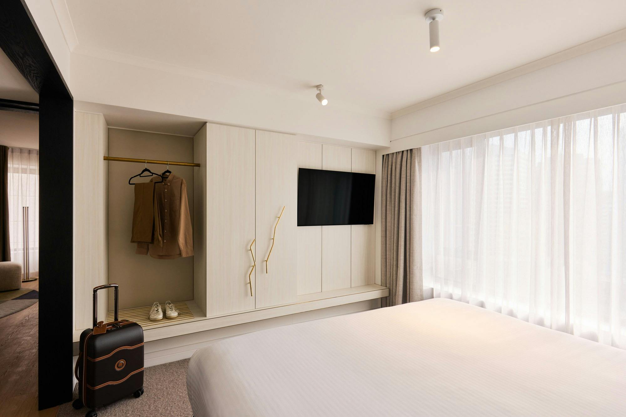 One Bedroom Apartment