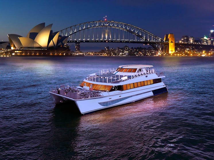 sydney harbour cruise movements
