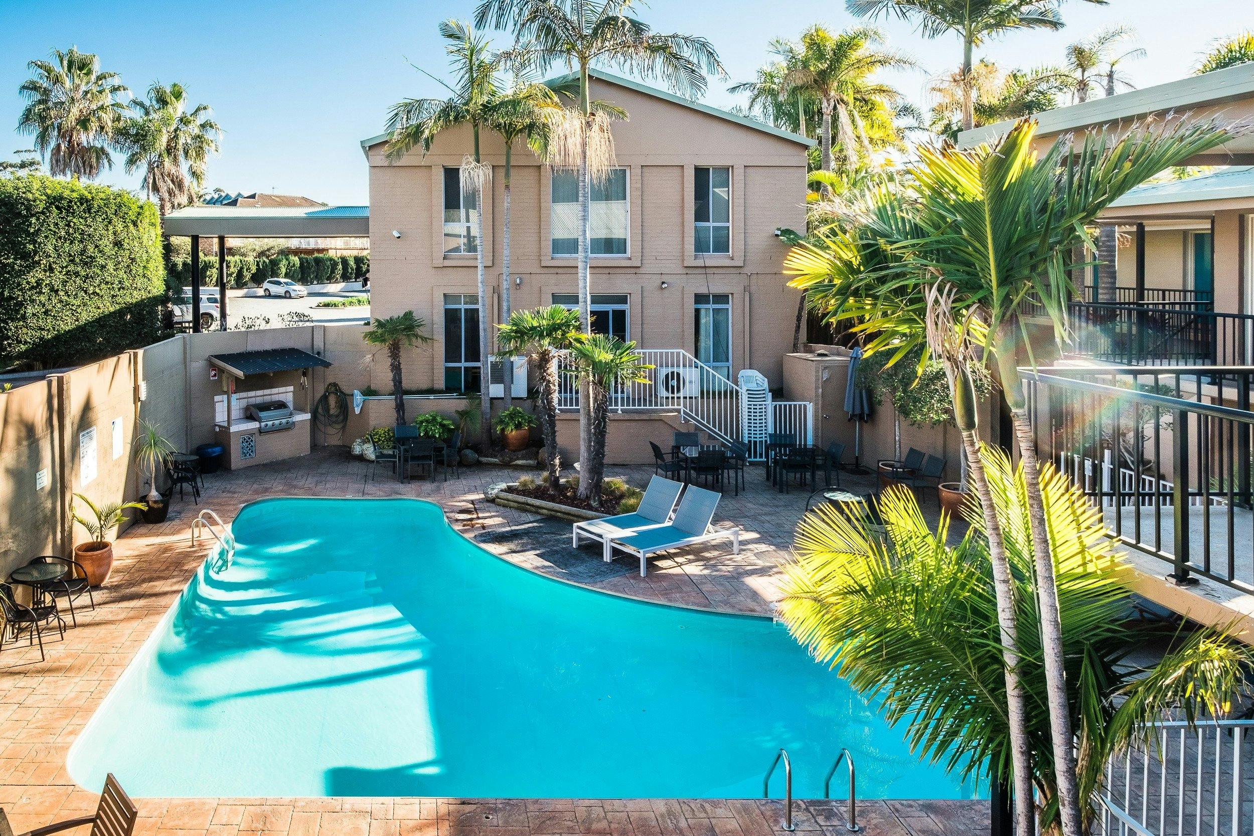 Mollymook Shores Hotel