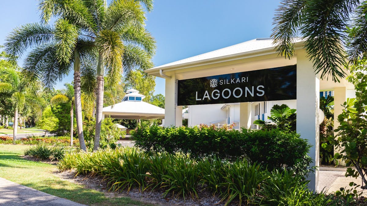 Welcome to Silkari Lagoons Port Douglas
