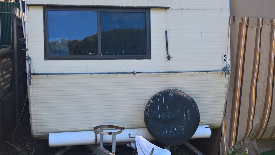 CARAVAN THREE NO ENUITE