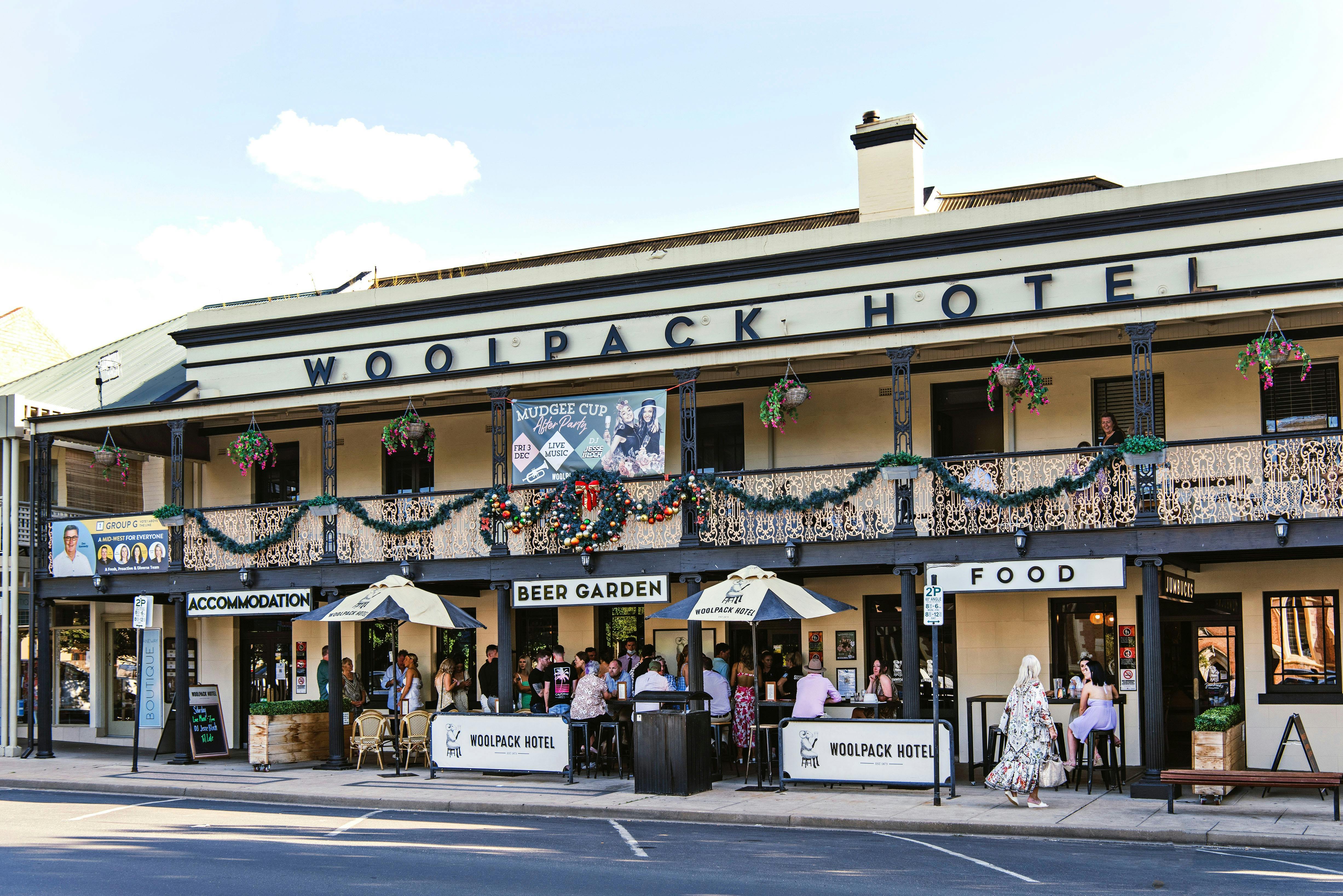 Woolpack Hotel、樂趣、節慶、酒吧、酒館