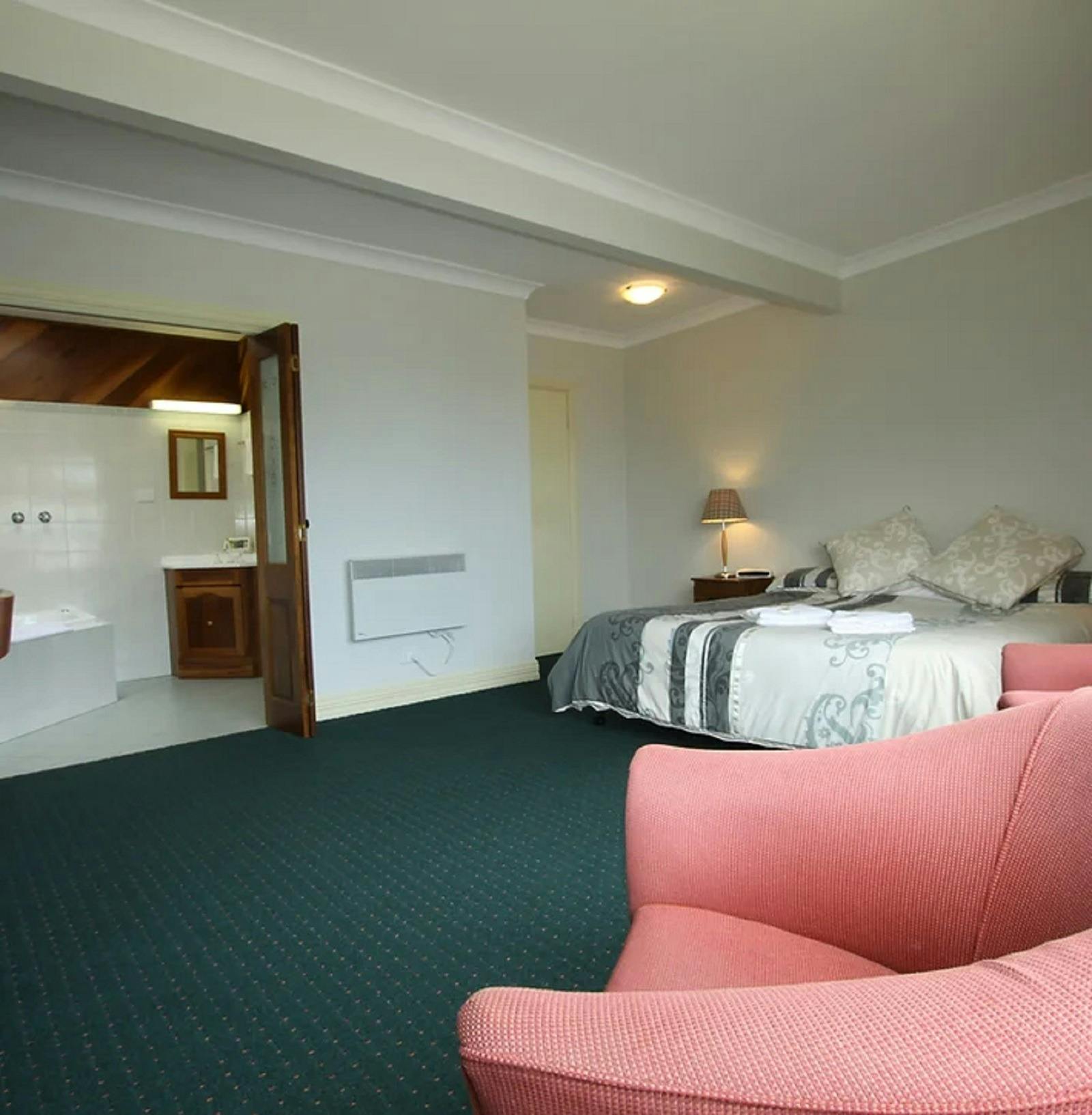 King Island Wilderness Retreat and Accommodation