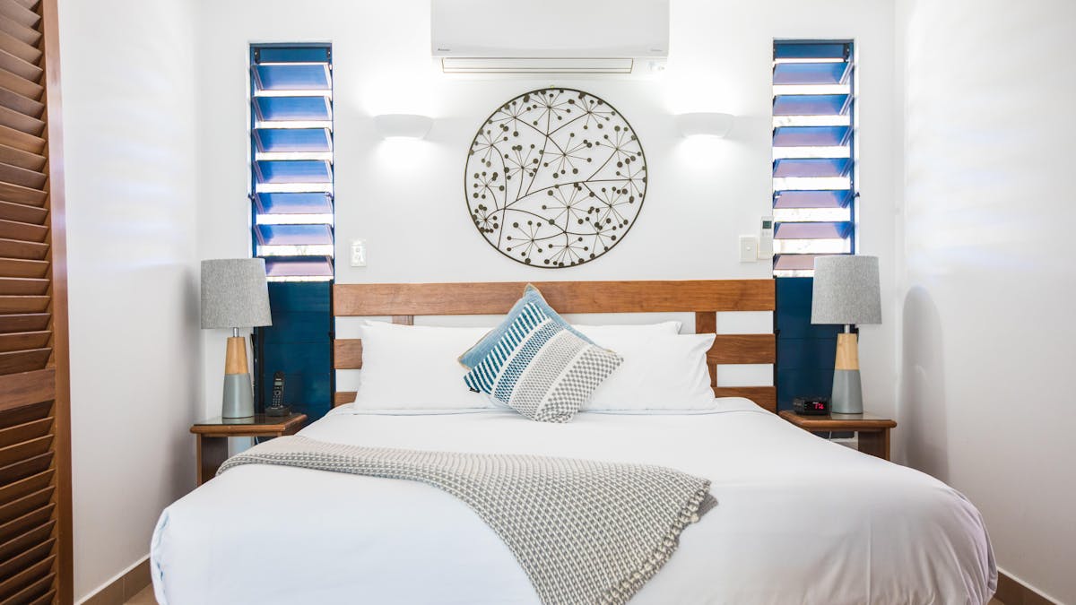 Peninsula Suite Bedroom