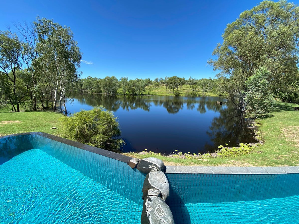 Infinity pool & dam