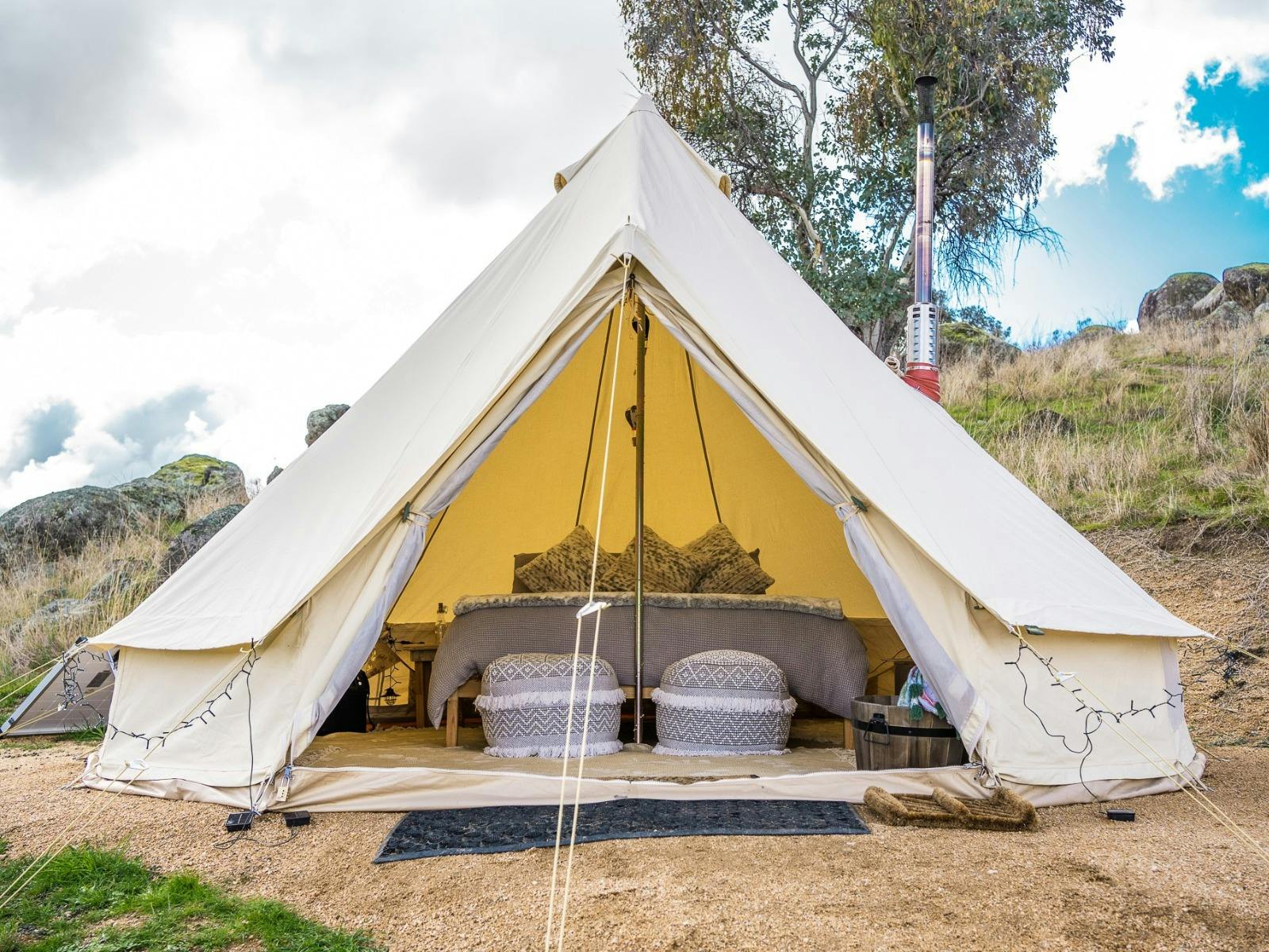 Glamping-Zelt mit Talblick – La Paloma Farm edit1