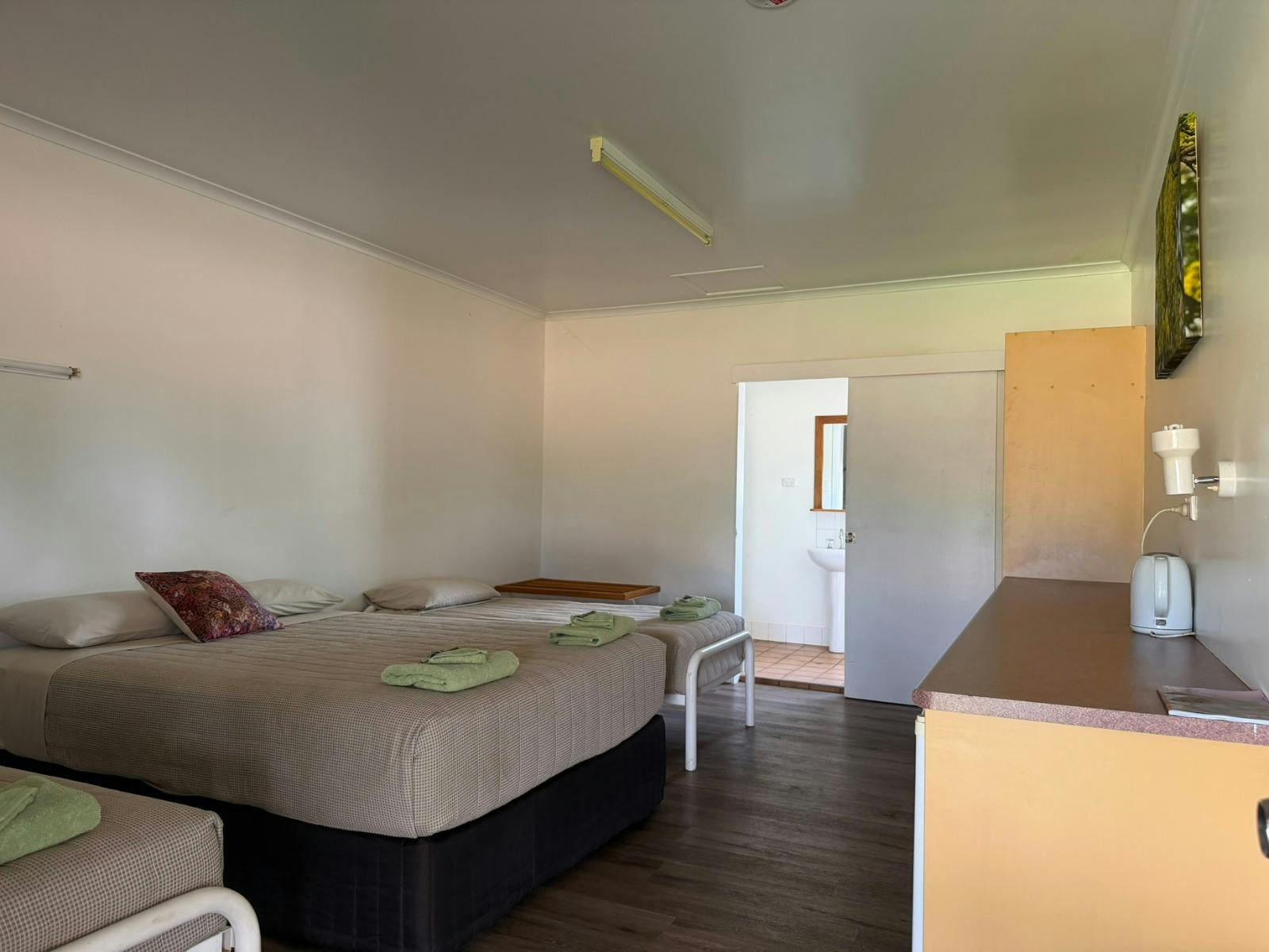 Ensuite Cabin