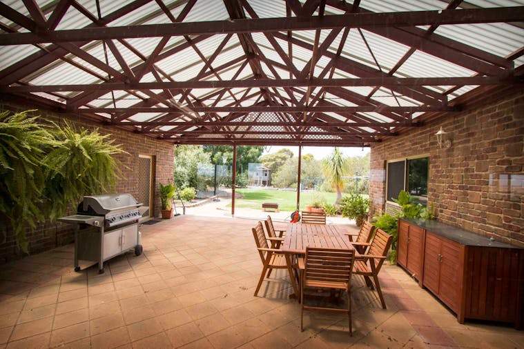 Limestone Ridge Holiday House