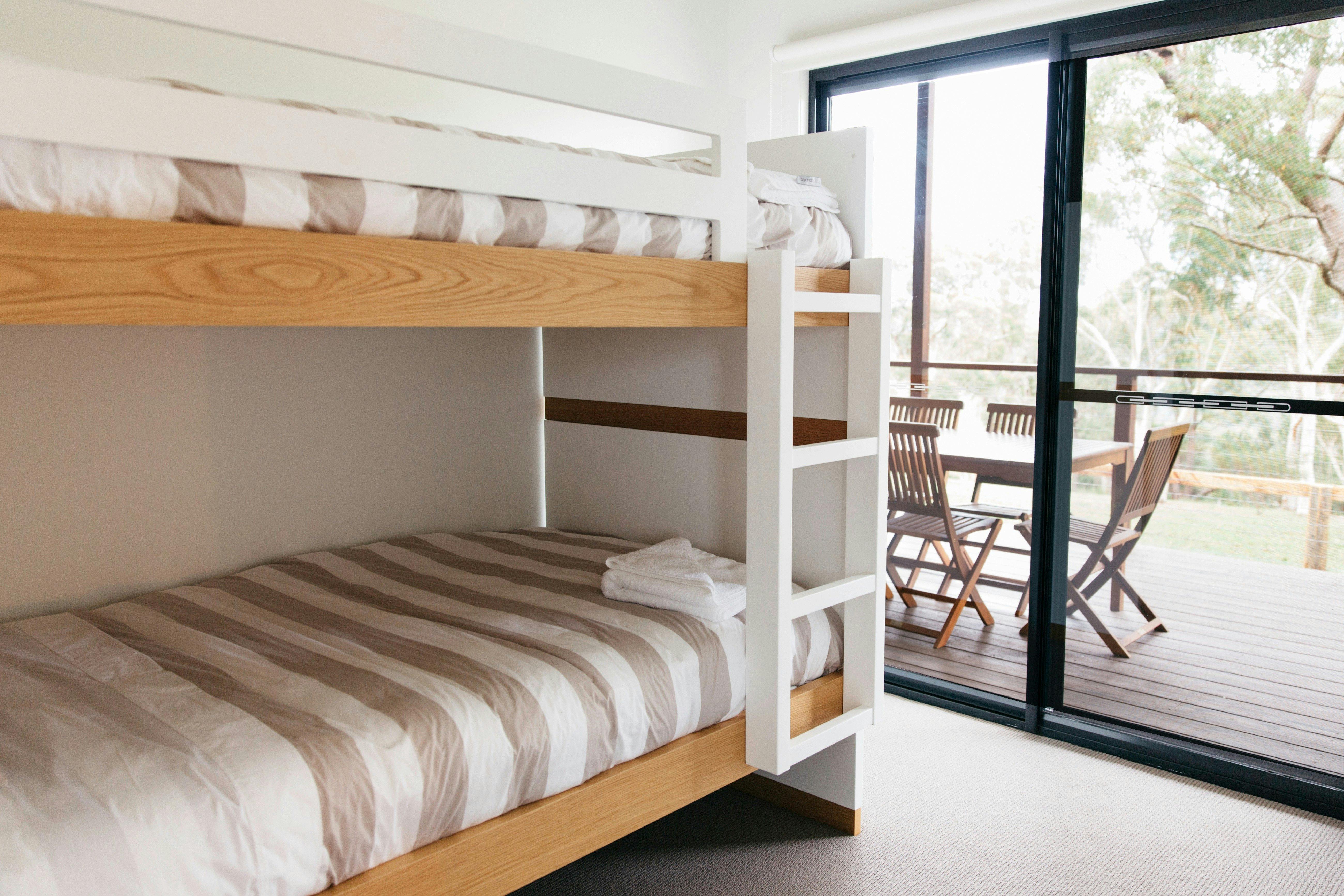 Glenworth Valley Eco Cabin Bedroom