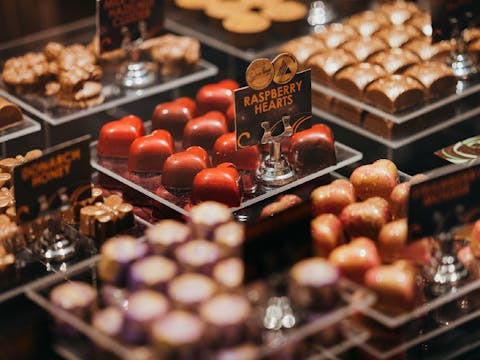 A christmas card window in morpeth, christmas ball in newcastle, tyne Morpeth Activities | NSW Holidays & Accommodation, Things to Do