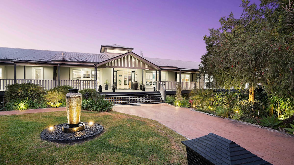 The Country House at Hunchy Homestead Front