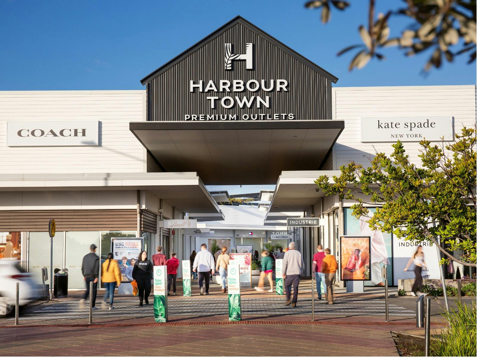 Harbour Town Premium Outlets