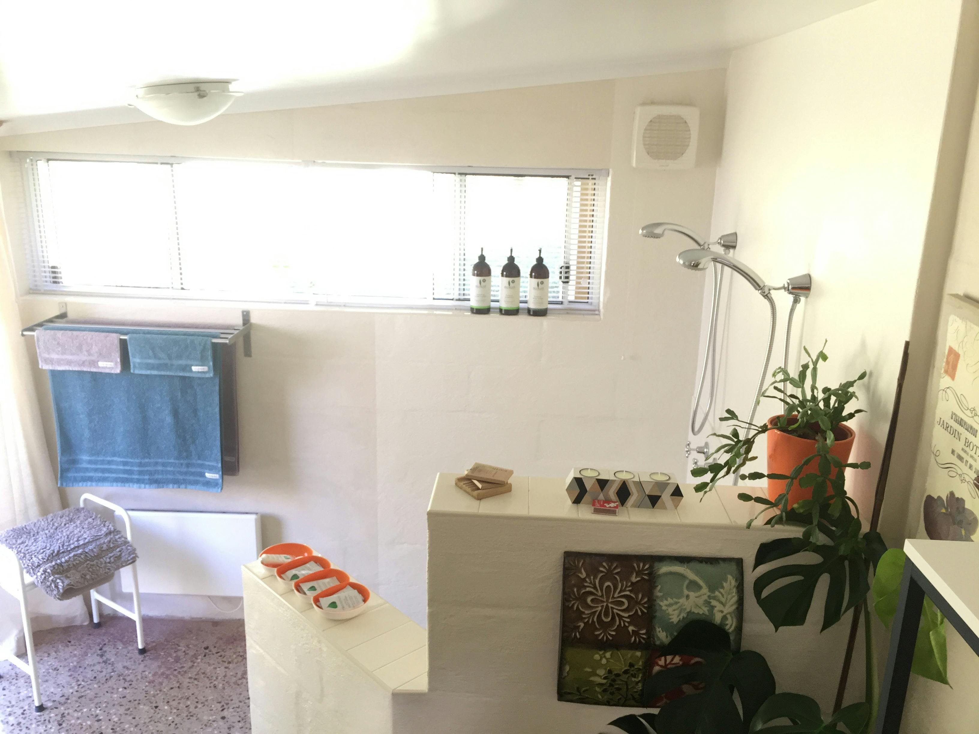 double shower , quality bathroom accessories