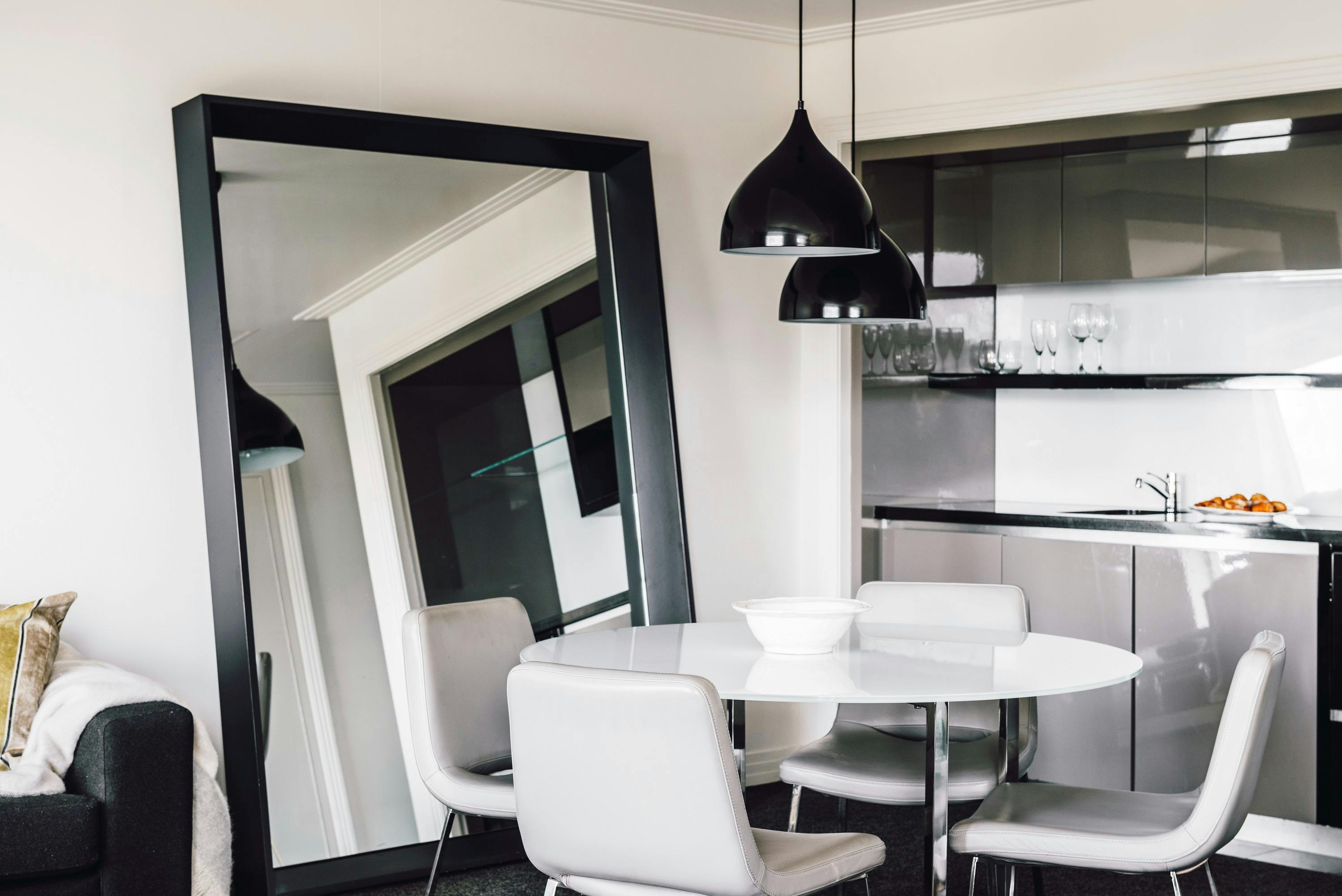 Junior King Suite with Spa and Private Office