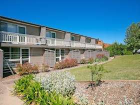 Bathurst Apartments