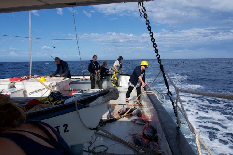 Womens Tuna Poling Trip
