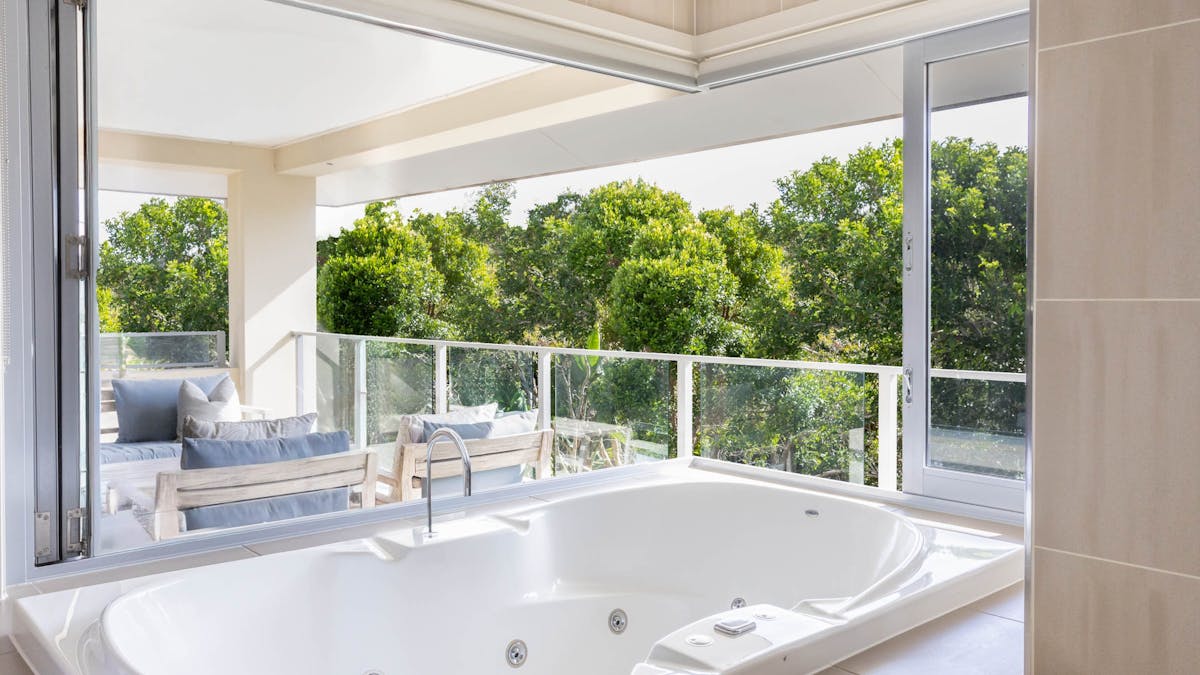 Master bath