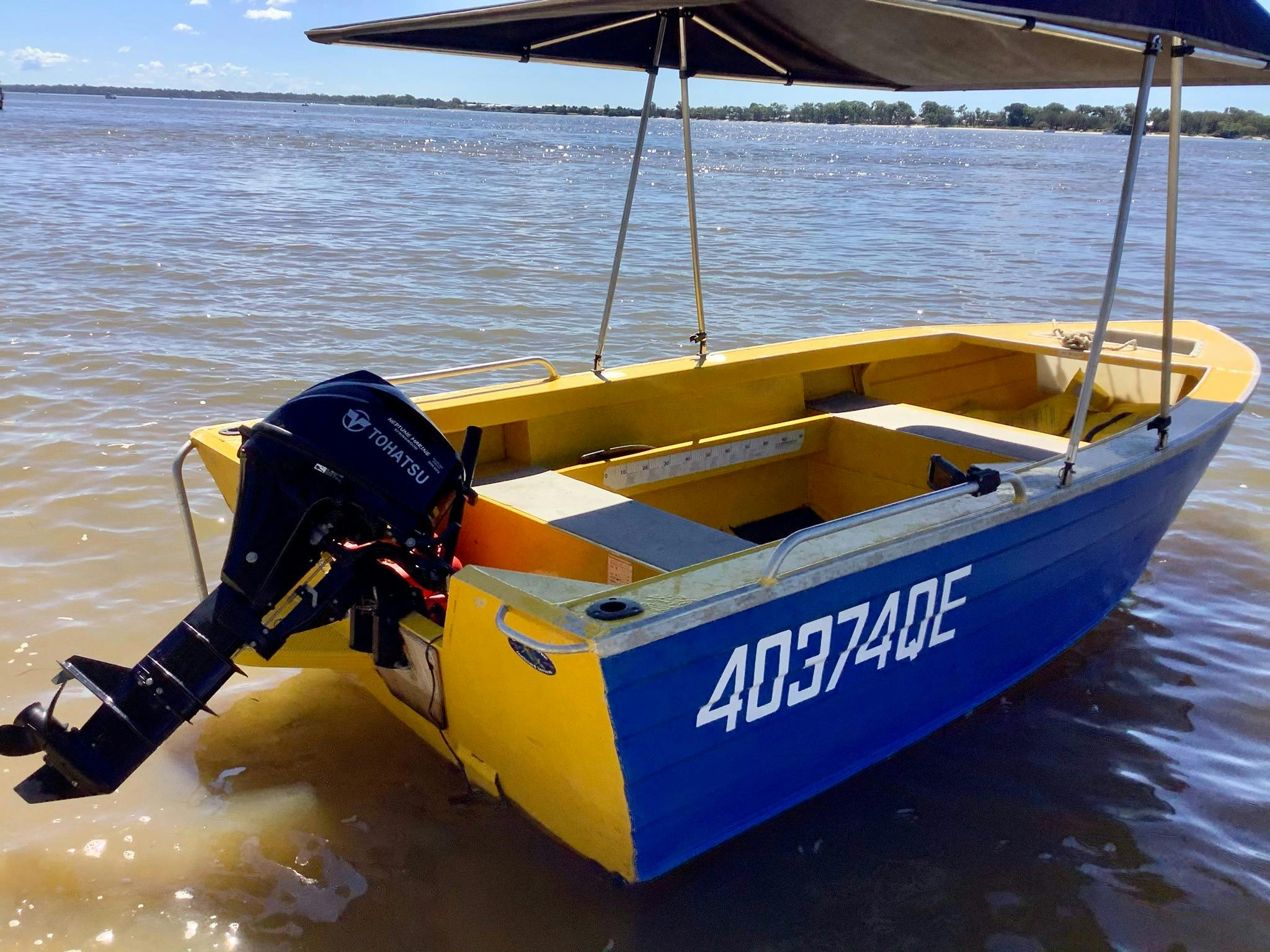 Beach Shack self hire and drive boat - no licence required
